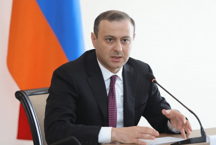 На Армению оказывается давление по вопросу вхождения в Союзное государство, заявил Секретарь СБ РА