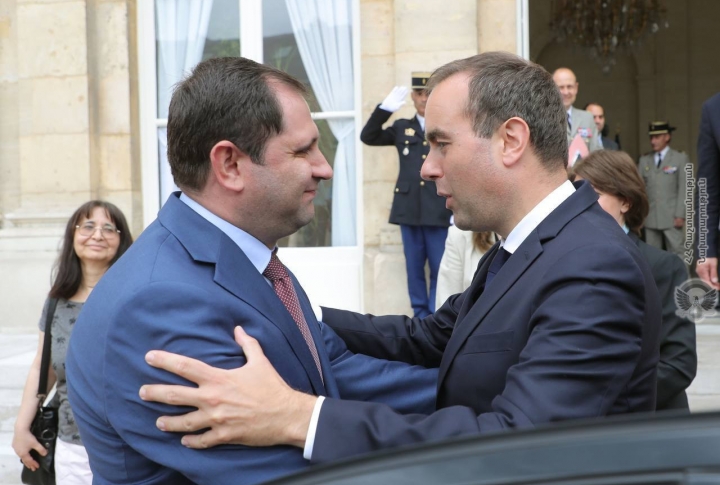 Сурен Папикян встретился с министром вооруженных сил Франции